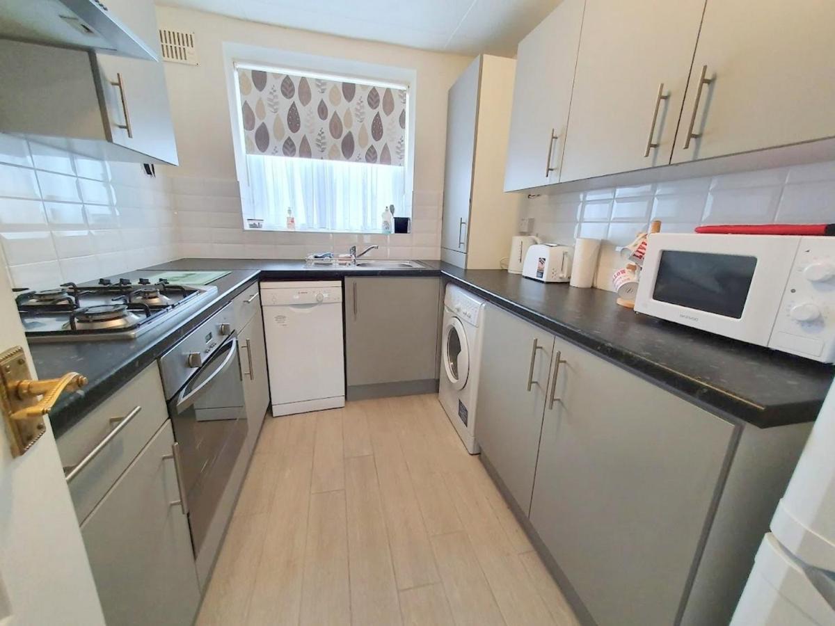 Wentworth Apartment With 2 Bedrooms, Superfast Wi-Fi And Parking سيتينغبورن المظهر الخارجي الصورة